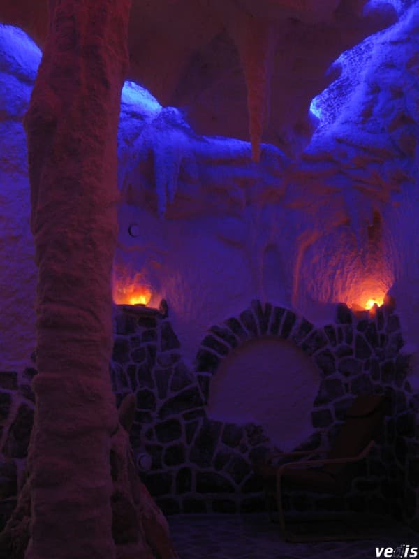 Hotel and restaurant complex ‘Try bobry’, Lytovezh, Ukraine