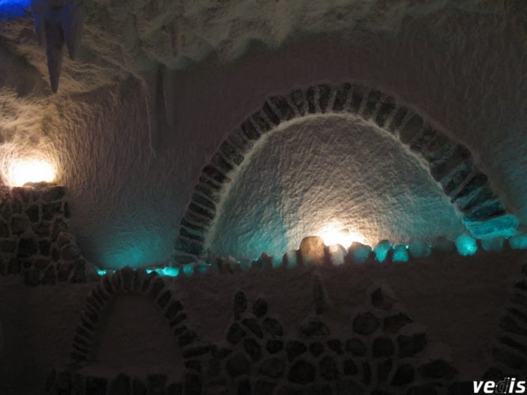 Restaurant and hotel complex ‘Skolmo’, Klevan, Ukraine